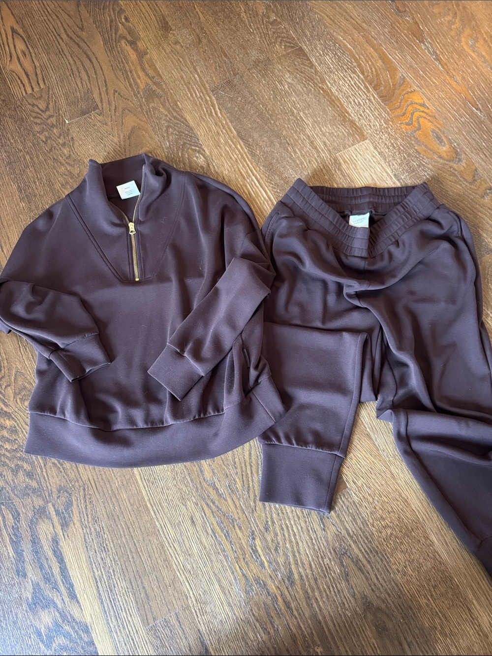 Varley Quarter-Zip Sweatshirt & Joggers Set - Dark Brown